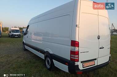 Грузовой фургон Mercedes-Benz Sprinter 2018 в 