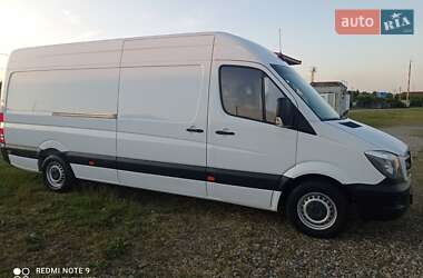 Грузовой фургон Mercedes-Benz Sprinter 2018 в 