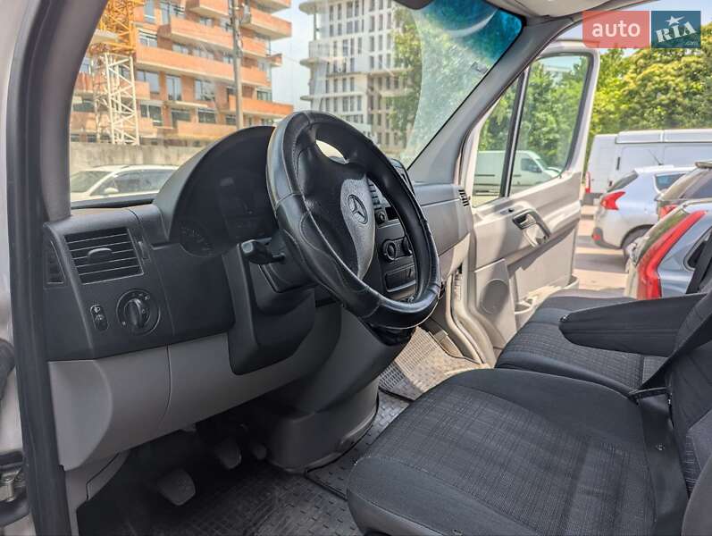 Грузовой фургон Mercedes-Benz Sprinter 2013 в Львове фото 17 Грузовой фургон Mercedes-Benz Sprinter 2013 в Львове