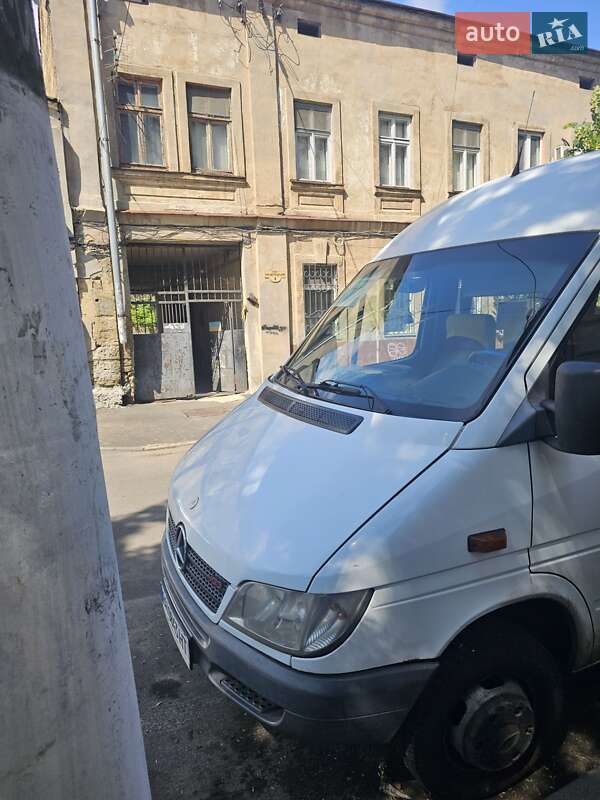 Туристический / Междугородний автобус Mercedes-Benz Sprinter 2002 в Одессе