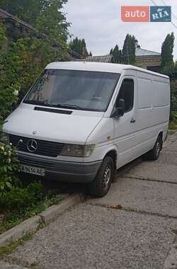 Грузовой фургон Mercedes-Benz Sprinter 1998 в 