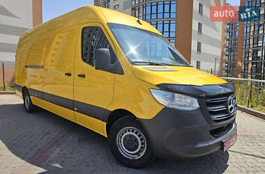 Грузовой фургон Mercedes-Benz Sprinter 2020 в 