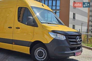 Грузовой фургон Mercedes-Benz Sprinter 2020 в 
