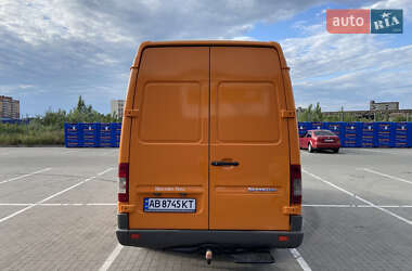 Грузовой фургон Mercedes-Benz Sprinter 2006 в 