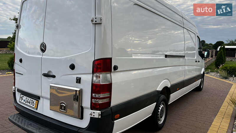 Грузовой фургон Mercedes-Benz Sprinter 2016 в Тернополе