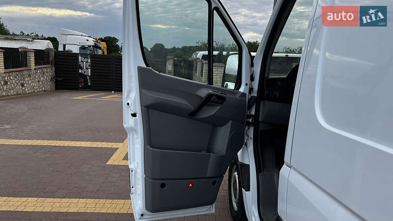 Грузовой фургон Mercedes-Benz Sprinter 2016 в Тернополе