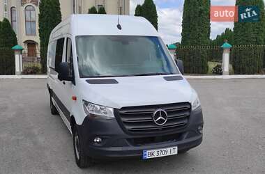Микроавтобус Mercedes-Benz Sprinter 2022 в Дубно