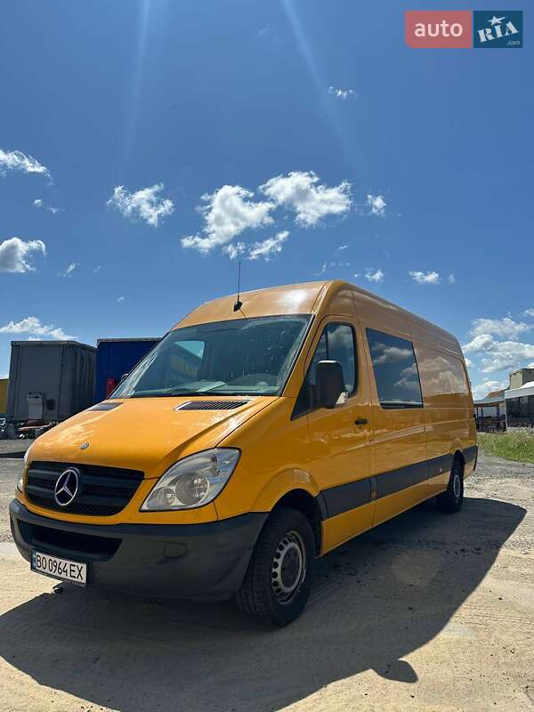 Грузопассажирский фургон Mercedes-Benz Sprinter 2011 в Ковеле
