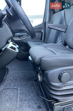 Грузовой фургон Mercedes-Benz Sprinter 2020 в 