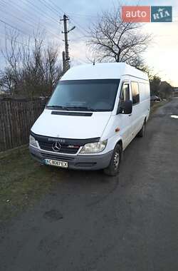 Грузопассажирский фургон Mercedes-Benz Sprinter 2005 в Луцке