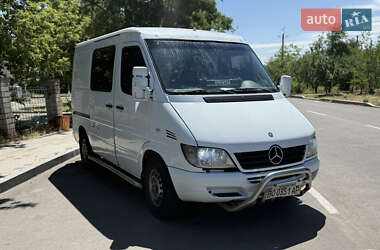Вантажопасажирський фургон Mercedes-Benz Sprinter 2004 в Вознесенську