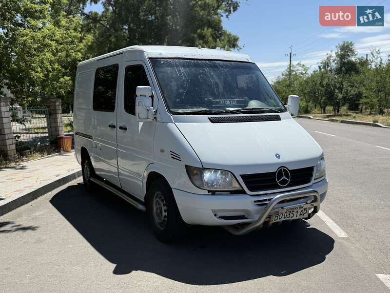 Mercedes-Benz Sprinter 2004