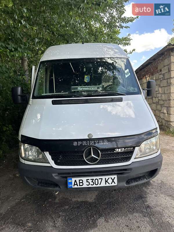 Mercedes-Benz Sprinter 2003