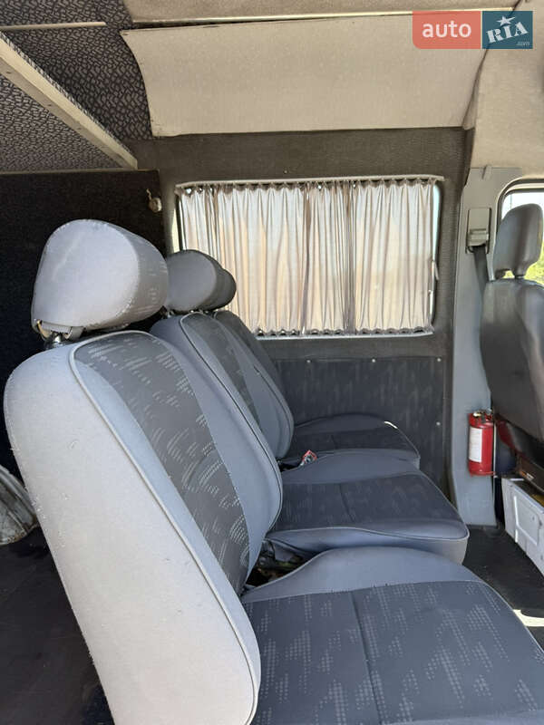 Грузопассажирский фургон Mercedes-Benz Sprinter 2005 в Вознесенске
