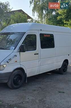 Вантажний фургон Mercedes-Benz Sprinter 1995 в 