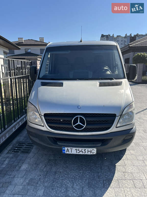 Mercedes-Benz Sprinter 2010