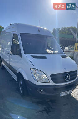 Грузовой фургон Mercedes-Benz Sprinter 2012 в 