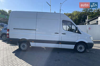 Грузовой фургон Mercedes-Benz Sprinter 2012 в 