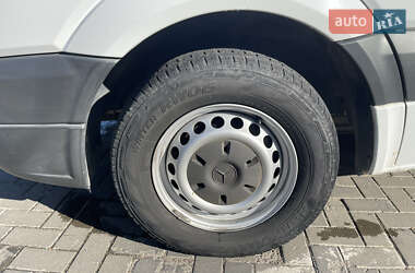 Грузовой фургон Mercedes-Benz Sprinter 2012 в 