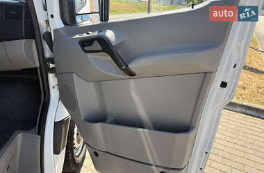 Другие автобусы Mercedes-Benz Sprinter 2012 в 