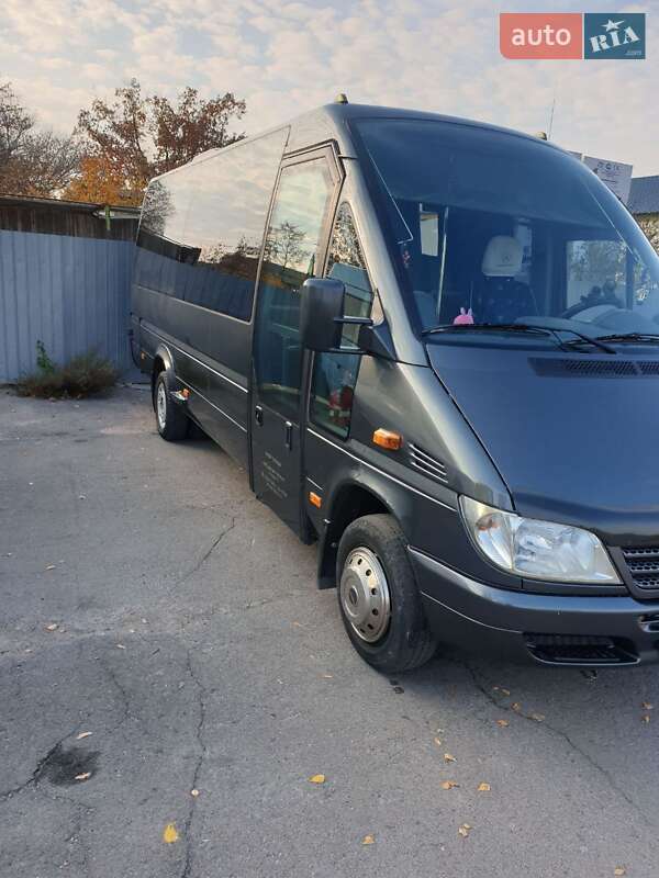 Туристический / Междугородний автобус Mercedes-Benz Sprinter 2006 в Сарнах