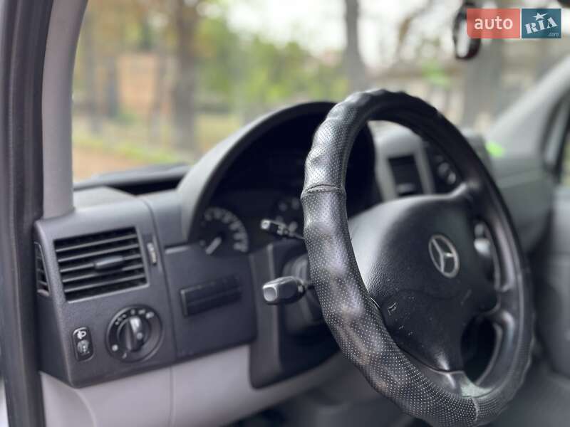 Грузовой фургон Mercedes-Benz Sprinter 2012 в Первомайске