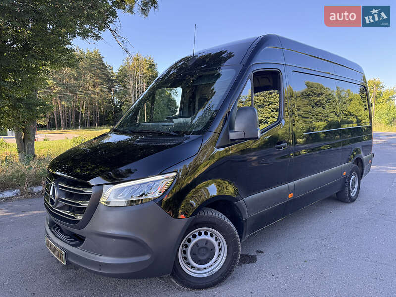 Mercedes-Benz Sprinter 2021