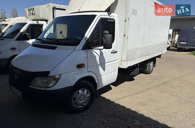 Грузовой фургон Mercedes-Benz Sprinter 2005 в 
