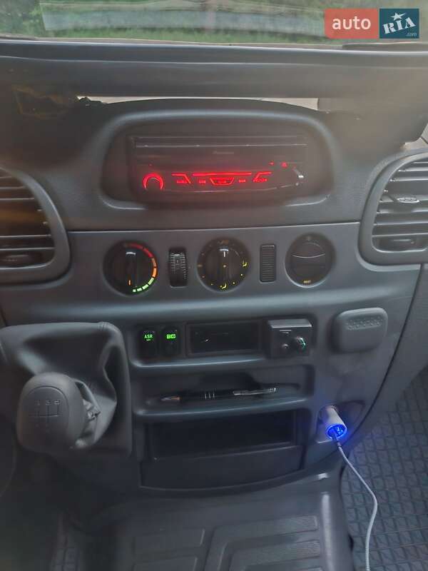 Микроавтобус Mercedes-Benz Sprinter 2005 в Бродах