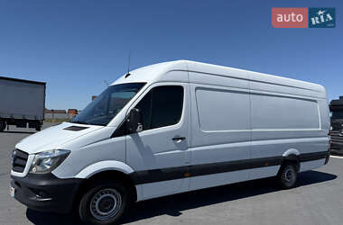 Вантажний фургон Mercedes-Benz Sprinter 2015 в Чернівцях