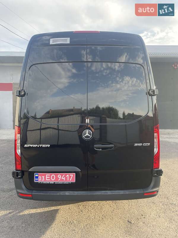 Грузовой фургон Mercedes-Benz Sprinter 2023 в Нововолынске