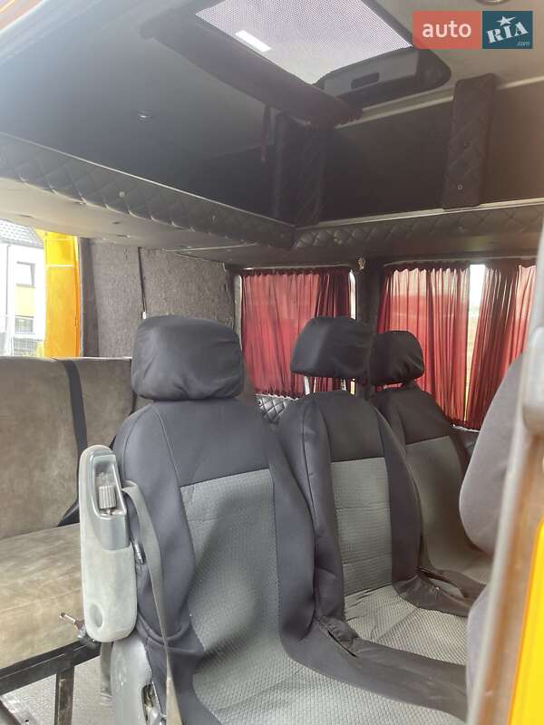 Микроавтобус Mercedes-Benz Sprinter 2005 в Луцке