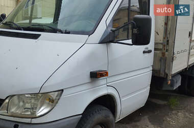 Грузовой фургон Mercedes-Benz Sprinter 2001 в 