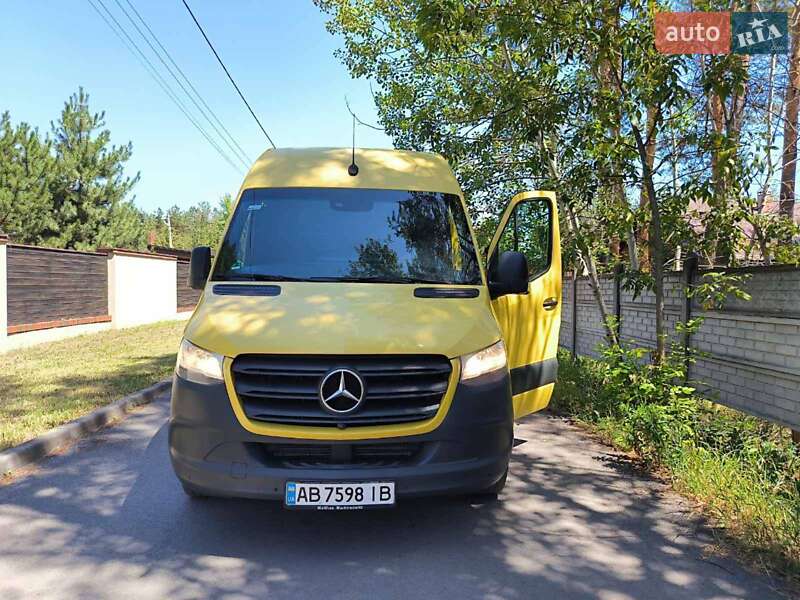 Грузопассажирский фургон Mercedes-Benz Sprinter 2018 в Днепре