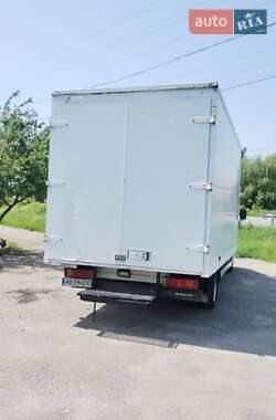 Грузовой фургон Mercedes-Benz Sprinter 2005 в 