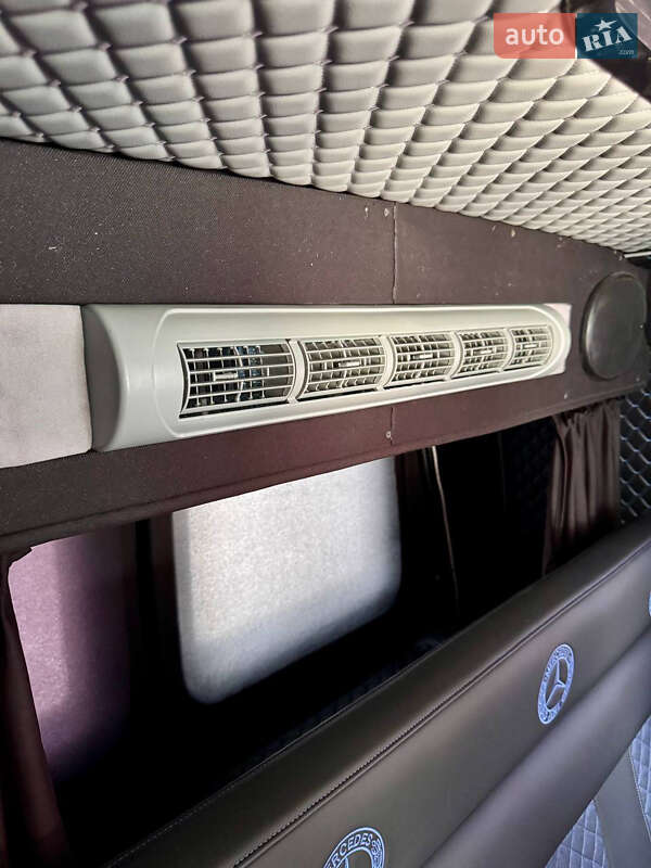 Микроавтобус Mercedes-Benz Sprinter 2003 в Днепре