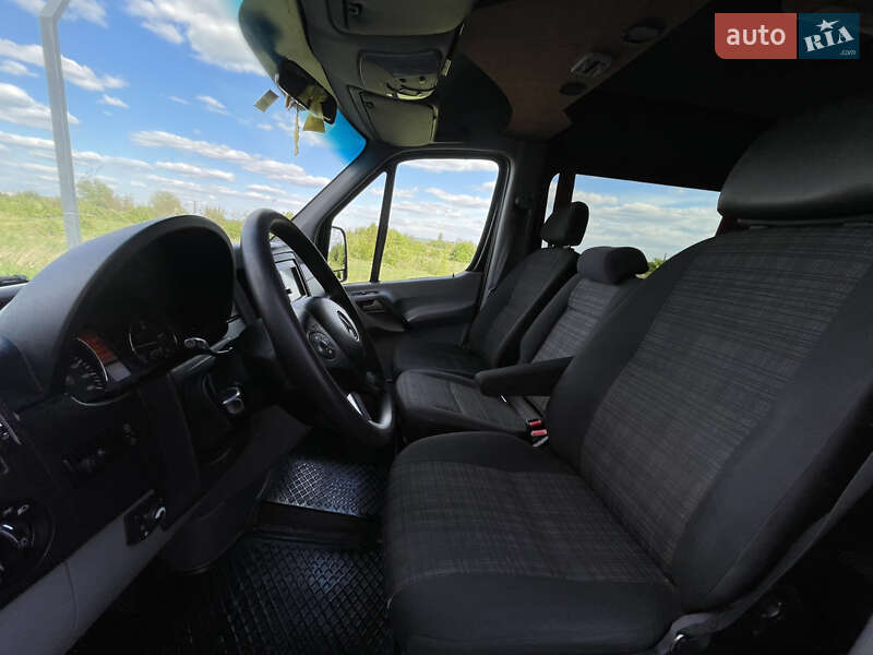 Мікроавтобус Mercedes-Benz Sprinter 2015 в Рівному