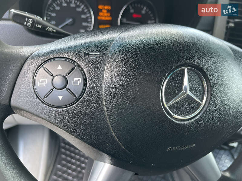 Мікроавтобус Mercedes-Benz Sprinter 2015 в Рівному
