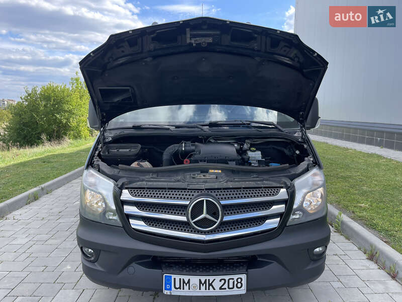 Мікроавтобус Mercedes-Benz Sprinter 2015 в Рівному