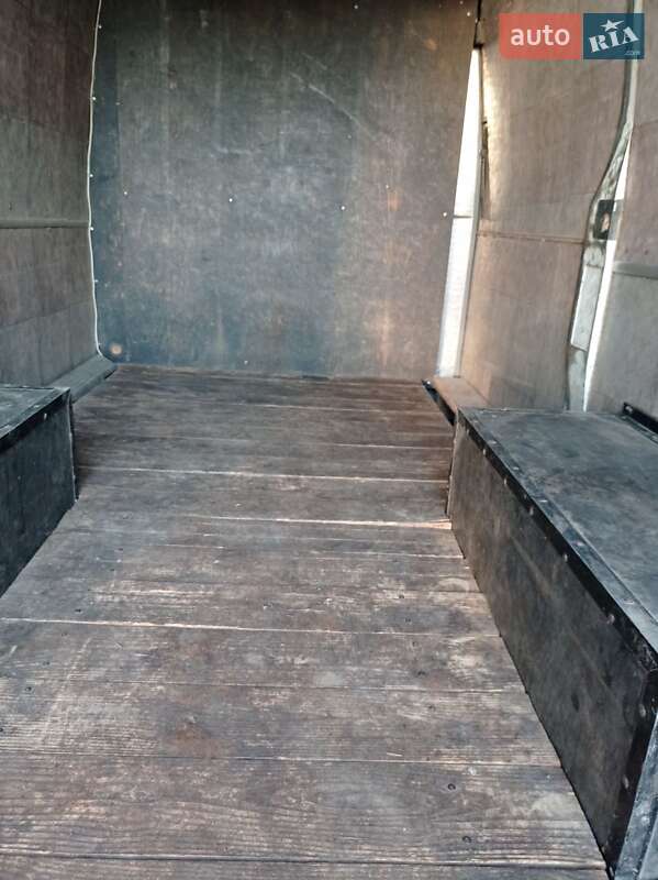 Вантажний фургон Mercedes-Benz Sprinter 2007 в Кременчуці фото 10 Вантажний фургон Mercedes-Benz Sprinter 2007 в Кременчуці