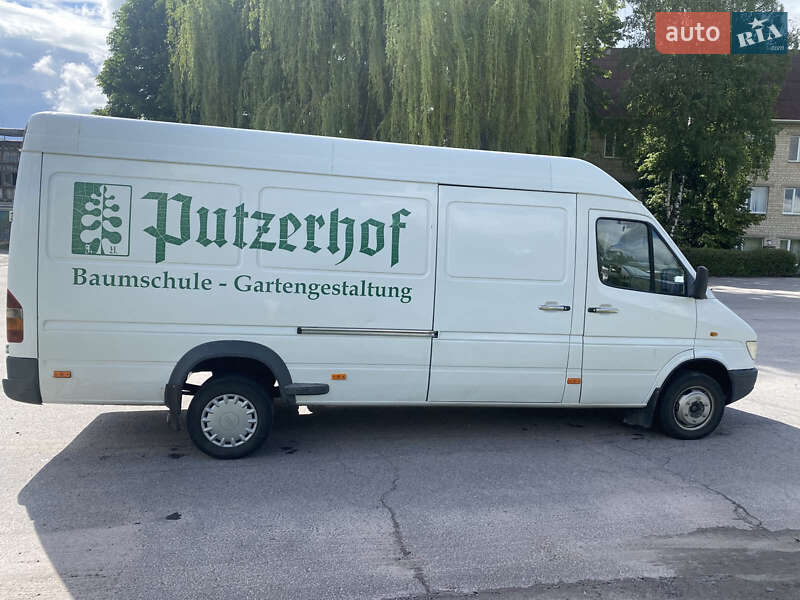 Грузовой фургон Mercedes-Benz Sprinter 1996 в Виннице