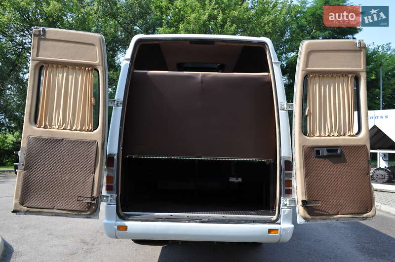 Інші автобуси Mercedes-Benz Sprinter 2000 в Києві
