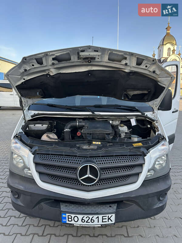 Эвакуатор Mercedes-Benz Sprinter 2015 в Бучаче