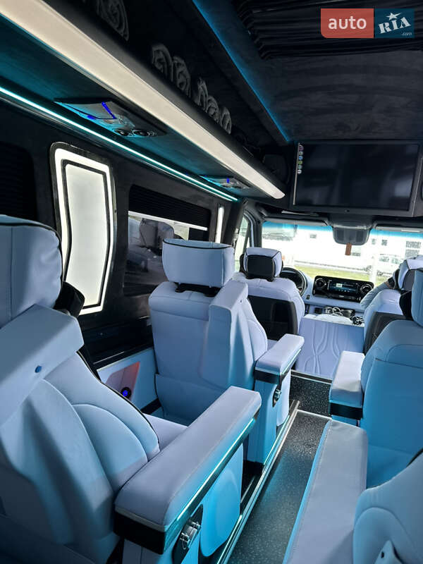 Микроавтобус Mercedes-Benz Sprinter 2018 в Ровно