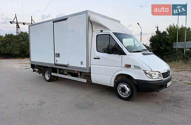 Грузовой фургон Mercedes-Benz Sprinter 2005 в 