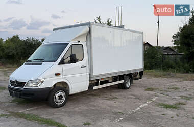 Грузовой фургон Mercedes-Benz Sprinter 2005 в 