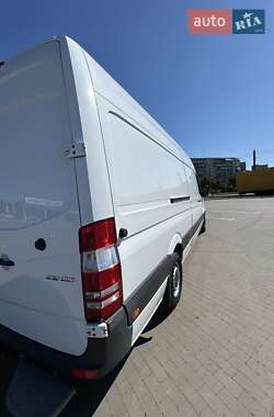 Грузовой фургон Mercedes-Benz Sprinter 2018 в 
