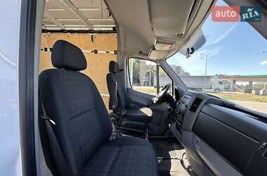 Грузовой фургон Mercedes-Benz Sprinter 2018 в 