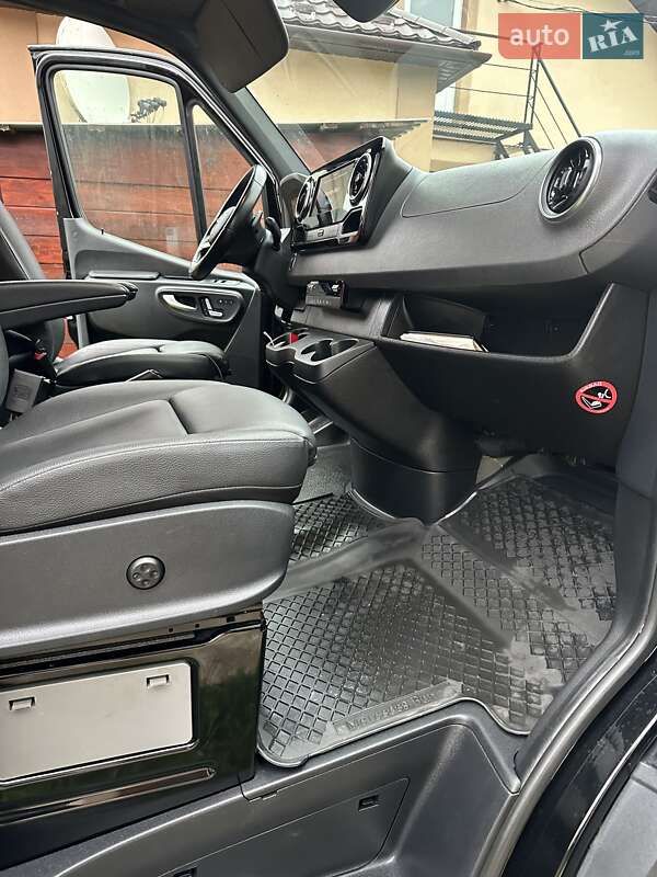 Вантажний фургон Mercedes-Benz Sprinter 2022 в Бучачі