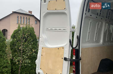 Грузопассажирский фургон Mercedes-Benz Sprinter 2016 в 